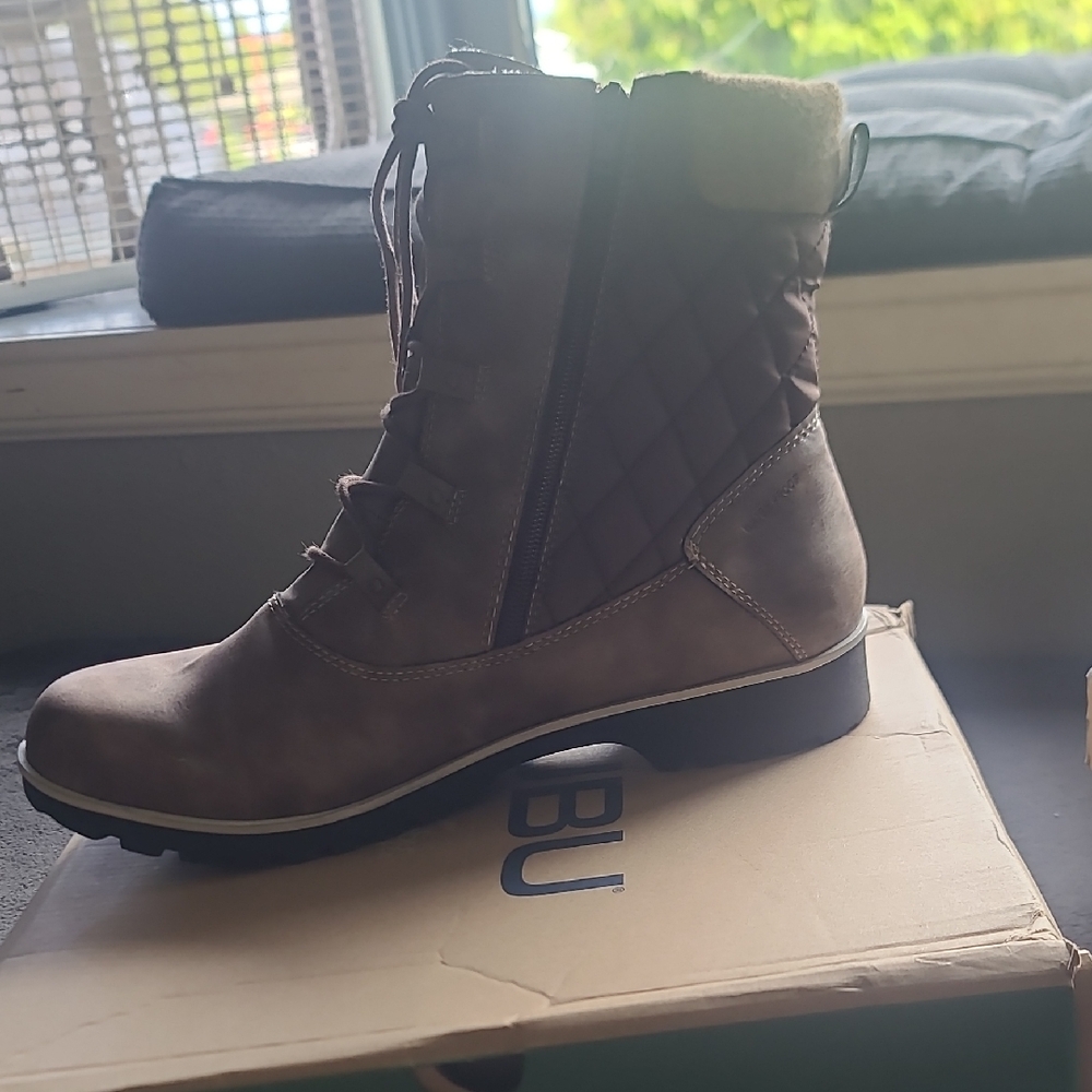 Jambu Tan Lace-Up Boots with Quilted Sides